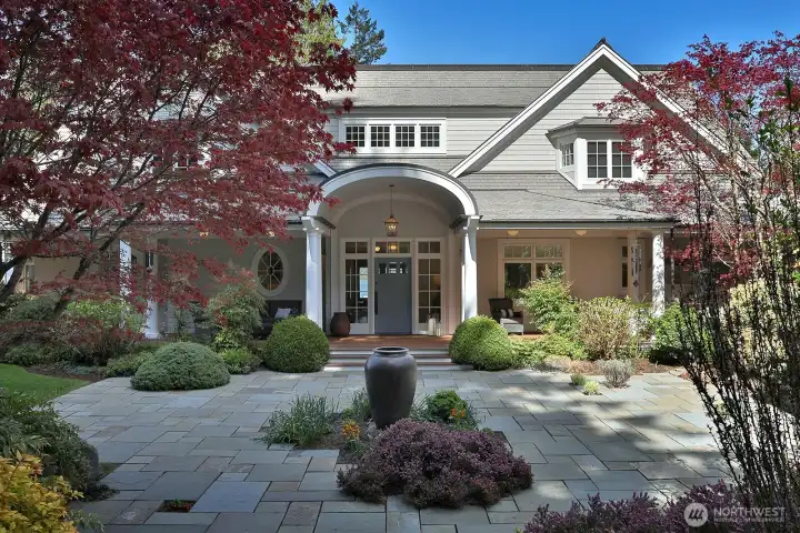 The beautiful courtyard welcomes you in.