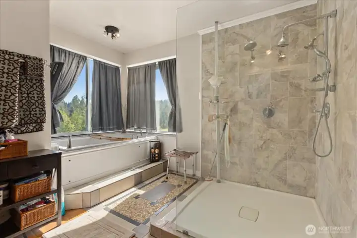 Upstairs - Primary Suite Bath