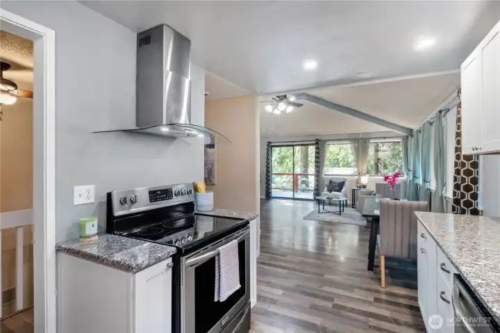 Fully updated kitchen with stainless appliances & open flow