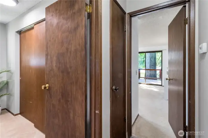 Hallway & bedroom access upstairs
