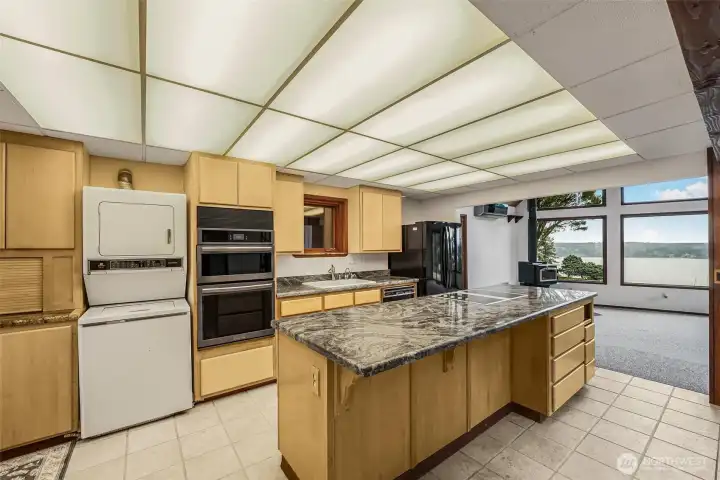 Updated appliances and countertops.