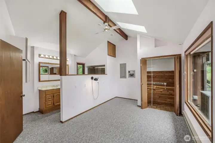 This bedroom has an ensuite.