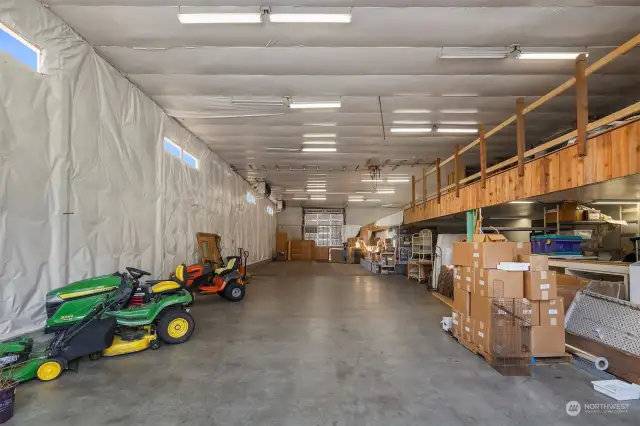 5500 SF Multi-use building for a car collection, storage or hobby.