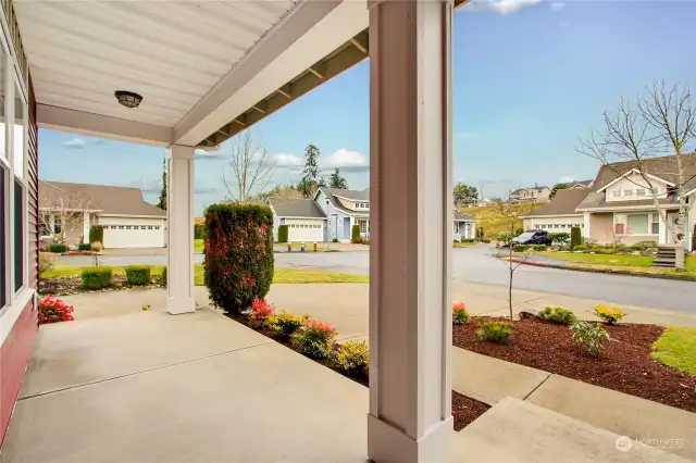 Large welcoming front covered porch.