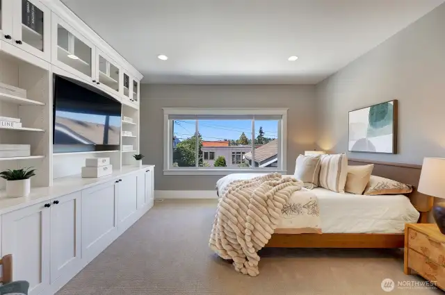 Bookshelves and t.v. convey.