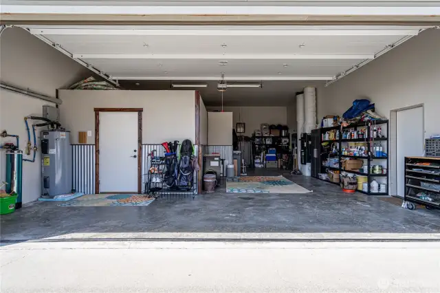 Large tandem garage