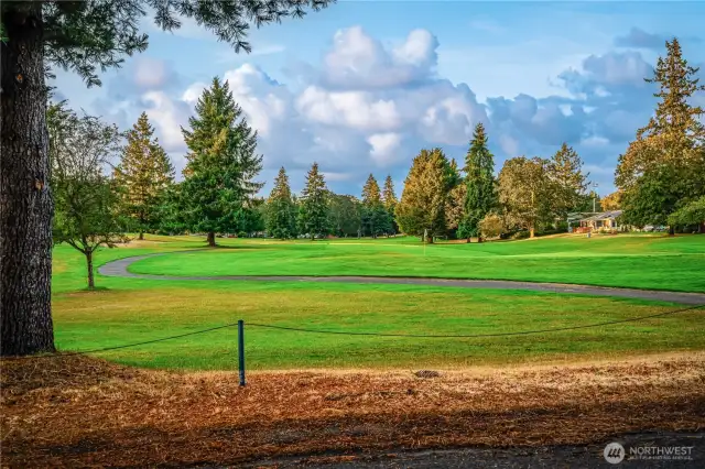 Imagine life in this peaceful golf course community.