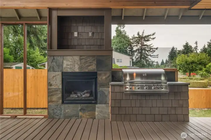 Gas fireplace, wired for TV, and built-in BBQ.