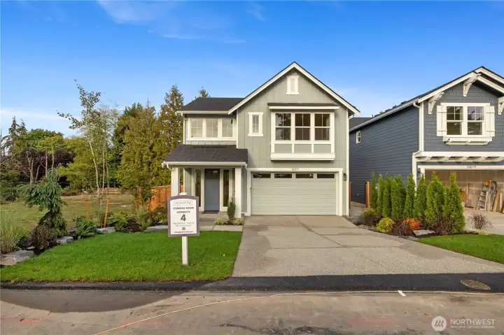 Located next to permanent open green space.