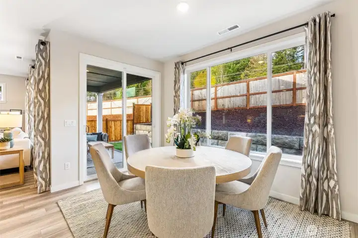 Disclaimer Secondary photos of same floor plan on different lot in different community: Photos are from another Luna, finishes, upgrades, and features may vary.