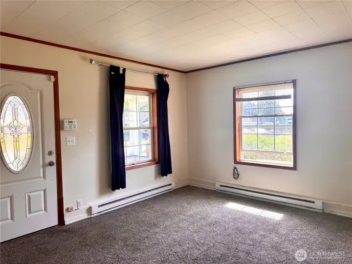 Main House - Living Room