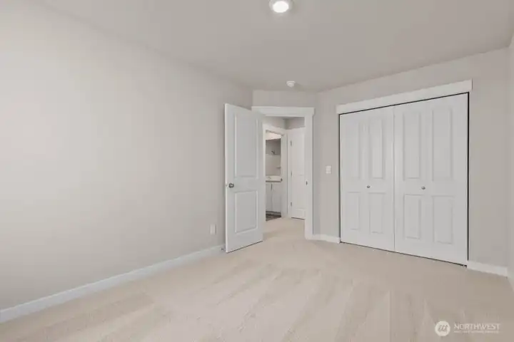 Colors and finishes may vary.