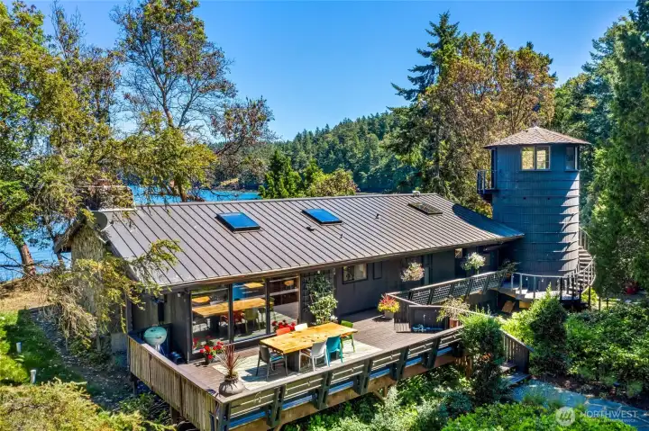 Overview of home, west deck and water tower.