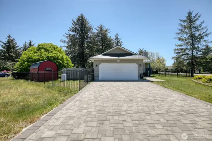 Professionally installed paver driveway