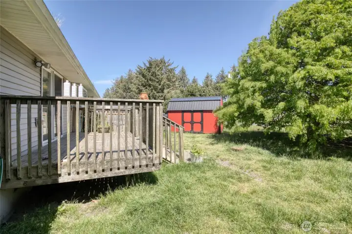 Huge 14,000+ lot fully fenced