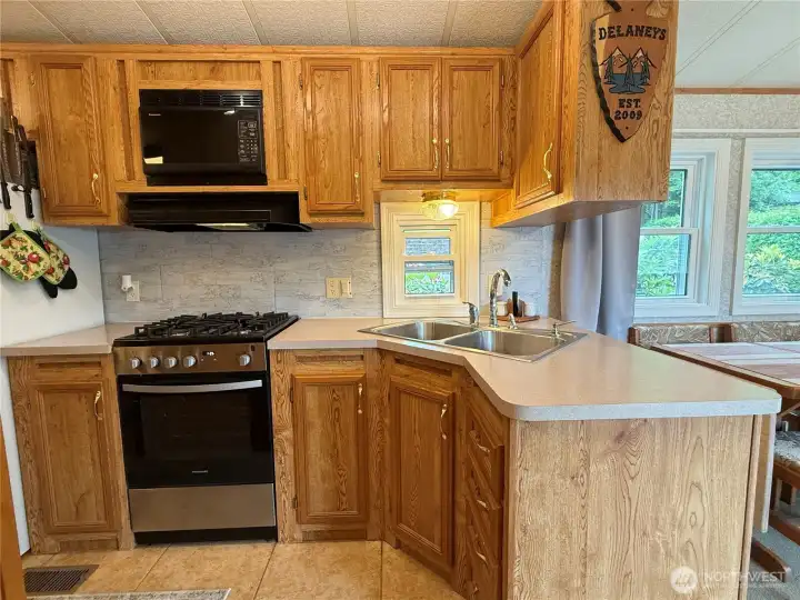Spacious Kitchen