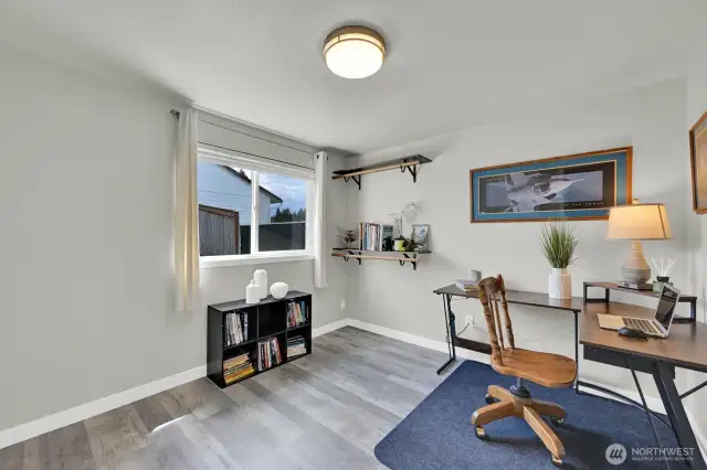 2nd bedroom