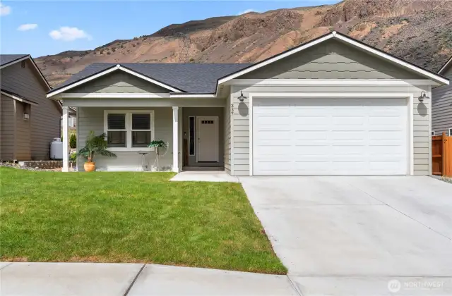 Covered front porch. Mountain views