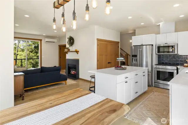 Extra storage closet, pantry off the kitchen.