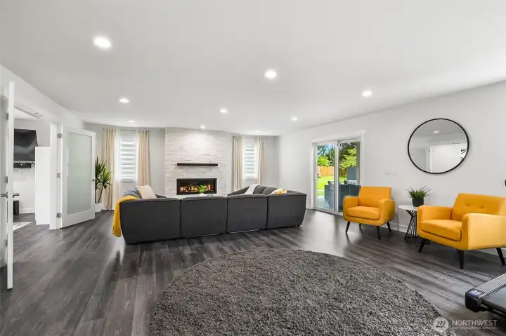 lower level entertaining room