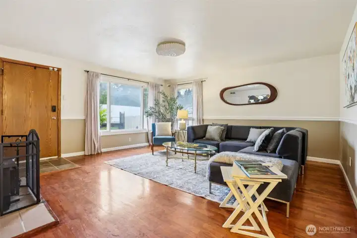 Main House Living room