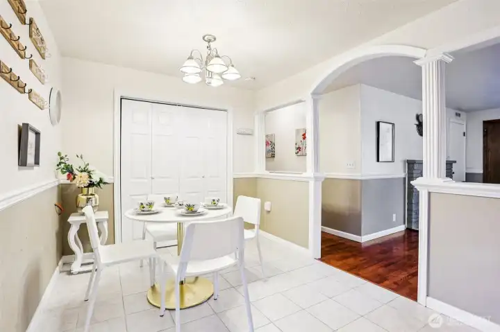 Main House dining room