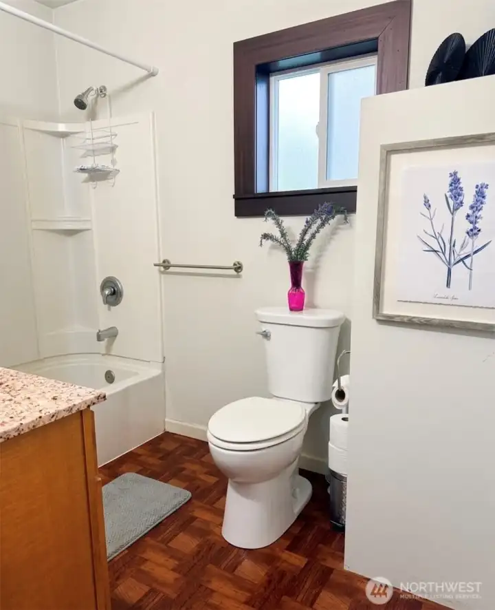 Cottage bathroom
