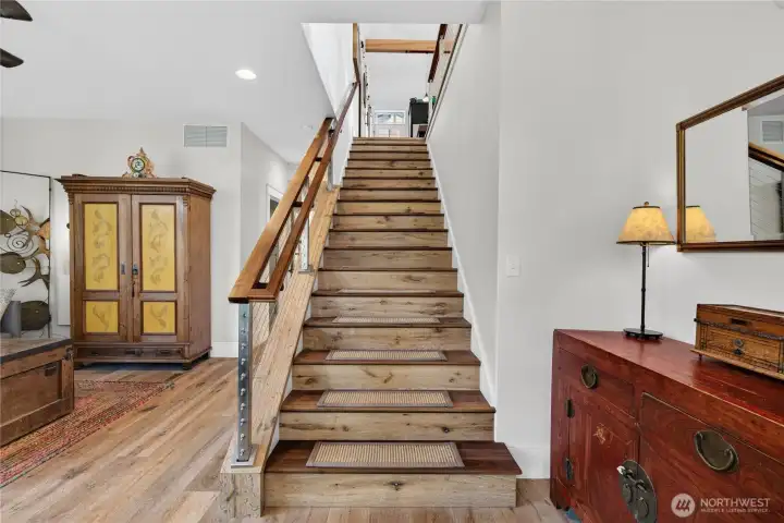 Level 1 to Level 2 Stairs Level 1 to Level 2 Stairs