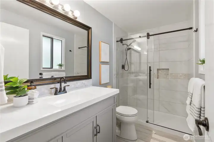 Fully Remodeled Designer baths