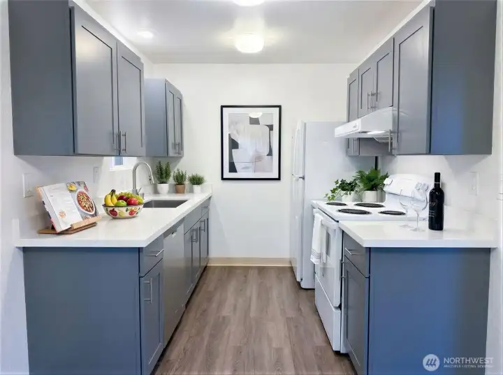 8850 kitchen-freshly remodeled