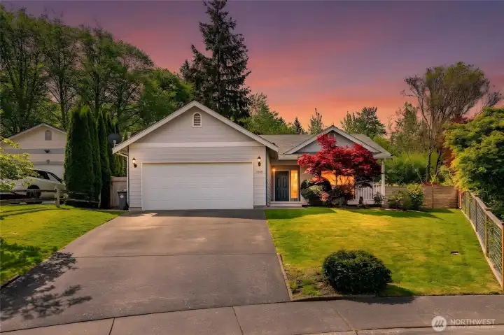 “Peaceful cul-de-sac living with incredible privacy and serenity.” “Peaceful cul-de-sac living with incredible privacy and serenity.”
