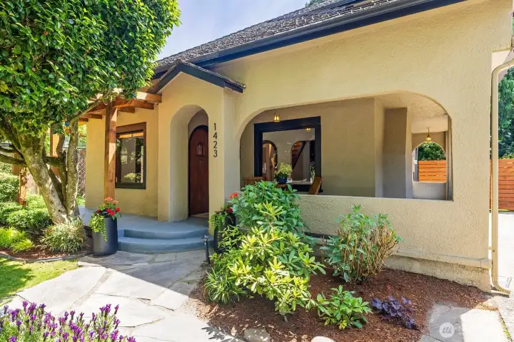 Freshly painted inside & out so you can move right in.