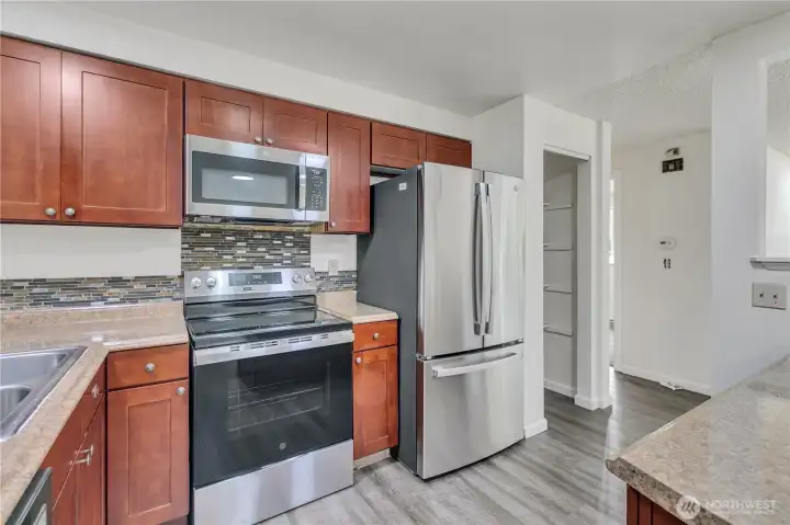 Dedicated Pantry in Kitchen!