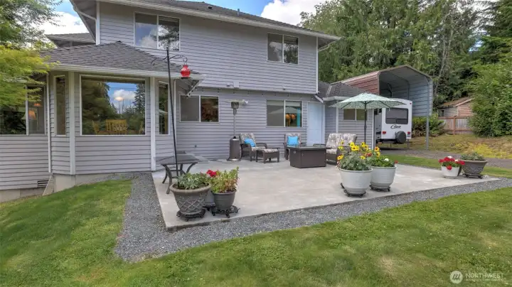 Very nice outdoor entertaining space. Back Patio