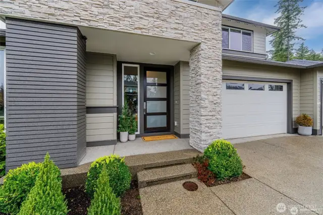 What a welcoming front porch!