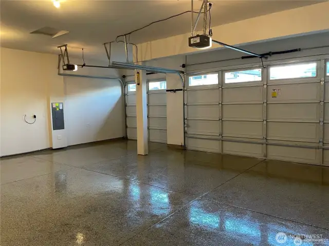 Amazing garage floor!