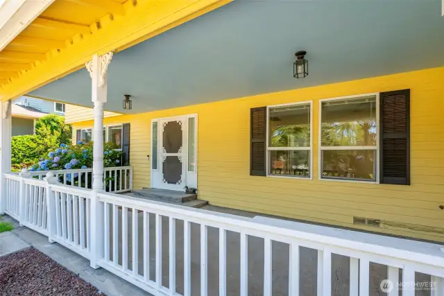 Huge front porch.