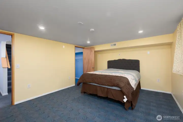 downstairs bedroom 4