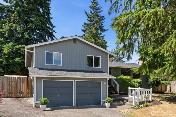 Fresh exterior paint creates outstanding curb appeal.