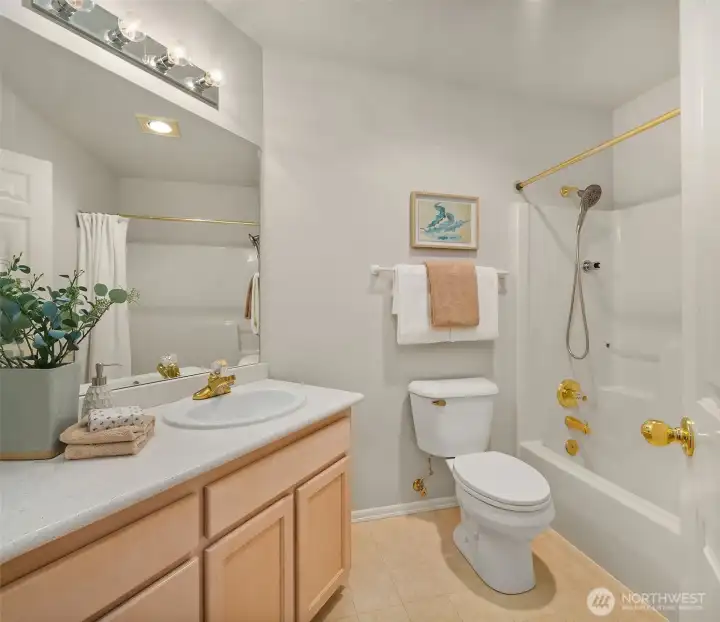 Upstairs Hall Bathroom.