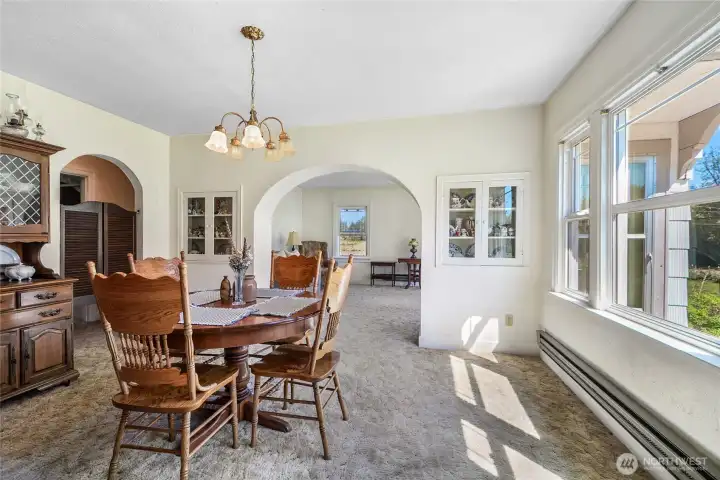 Dining room leading in to the living room
