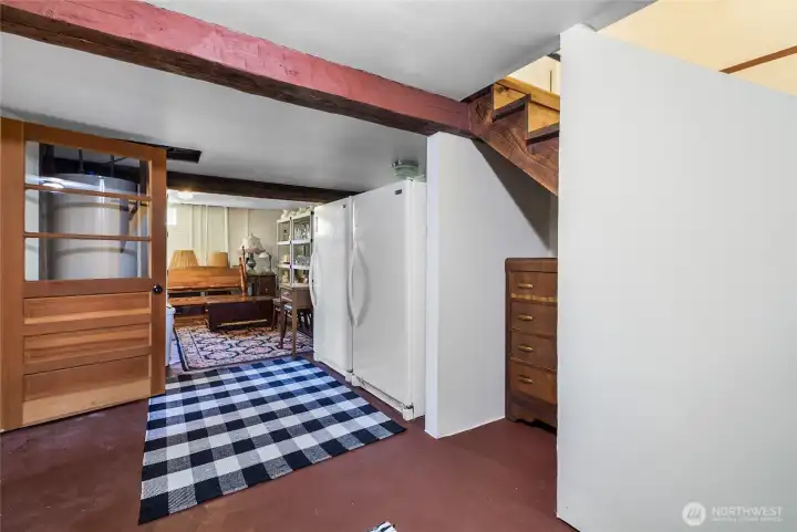 Entry into Lower level living space