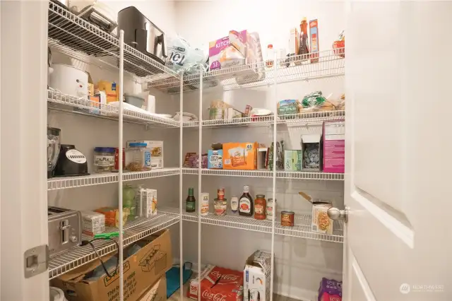 Walk-in Pantry