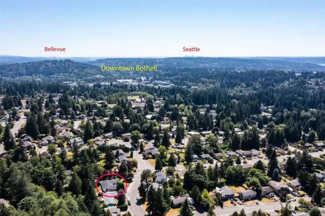Conveniently located in close proximity to downtown Bothell, restaurants and shopping