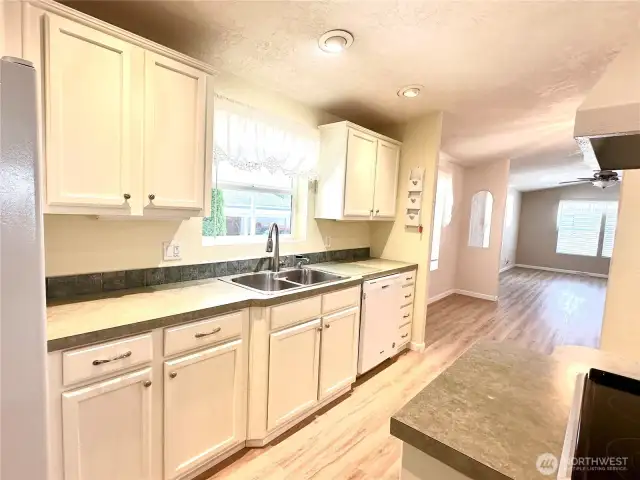 Kitchen 1