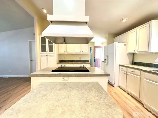 Kitchen 3