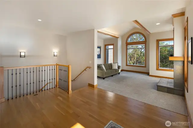 Spacious living room