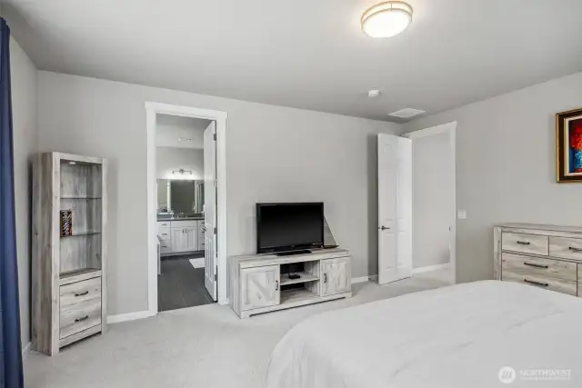 Primary bedroom 2