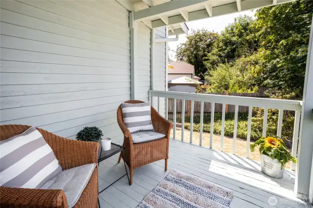 Cover deck for outdoor living