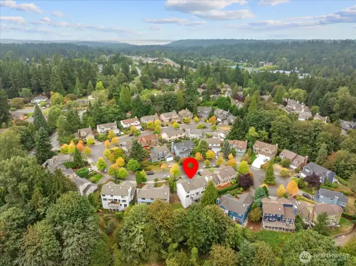 Just minutes from downtown Bothell, Woodinville, and Kirkland, with easy freeway access to I-405, I-5, and 522, all on a quiet cul-de-sac street setting. Located across from Brickyard Road Park and pickleball courts. Highly rated Northshore schools.